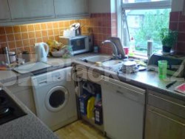 			New Instruction, 3 Bedroom, 1 bath, 1 reception Flat			 York Way, CAMDEN BORDERS